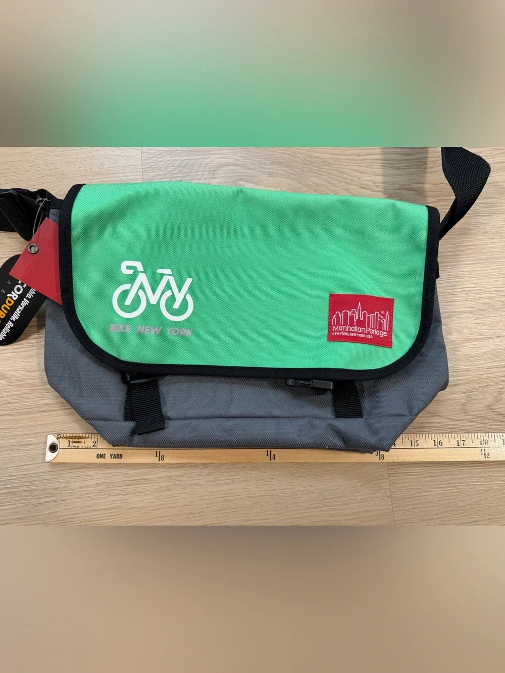 NEW Manhattan Portage Bike New York Straphanger Messenger Bag Green Grey BIKENY